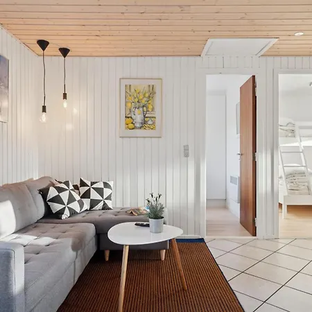 Дом отдыха Tajo - 200m From The Sea By Interhome *